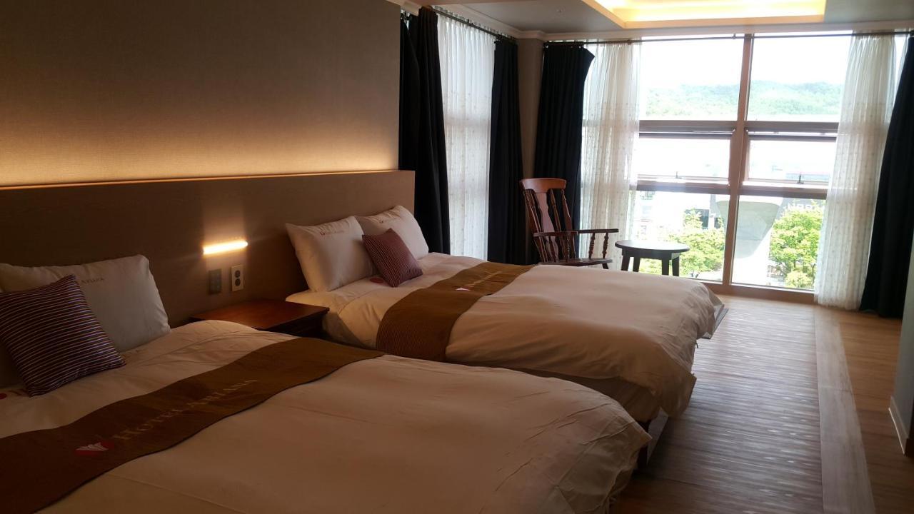 Ariana Hotel Tegu Kültér fotó