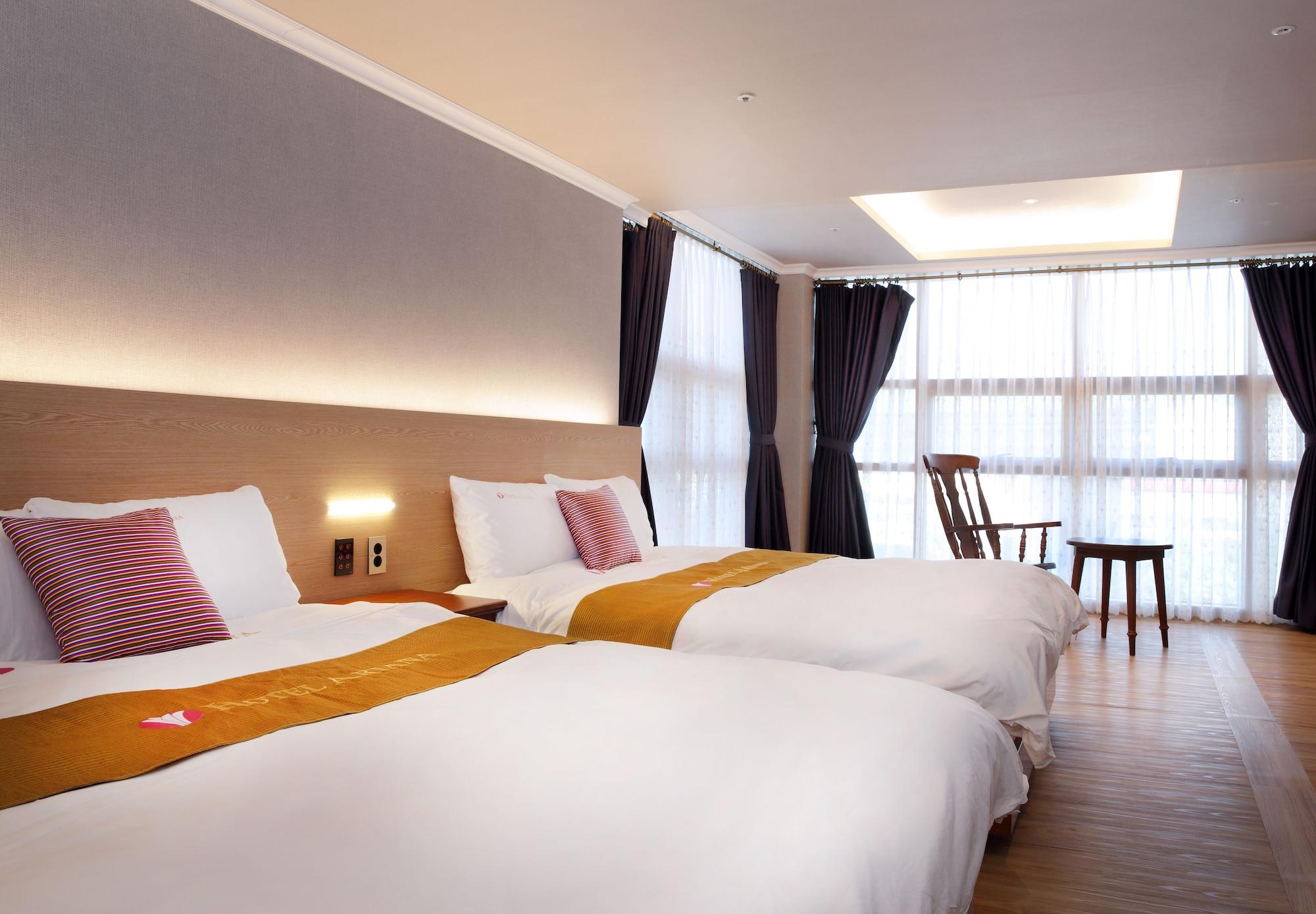 Ariana Hotel Tegu Kültér fotó