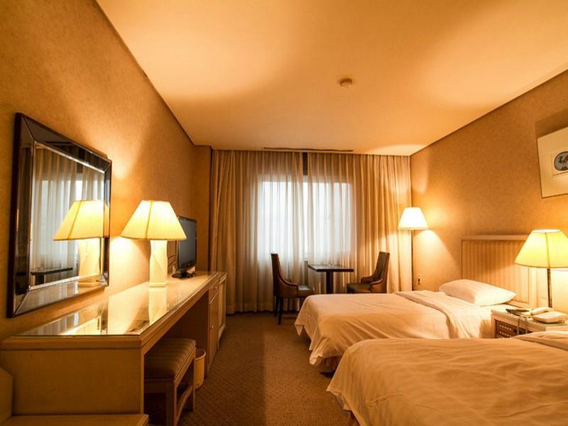 Ariana Hotel Tegu Kültér fotó