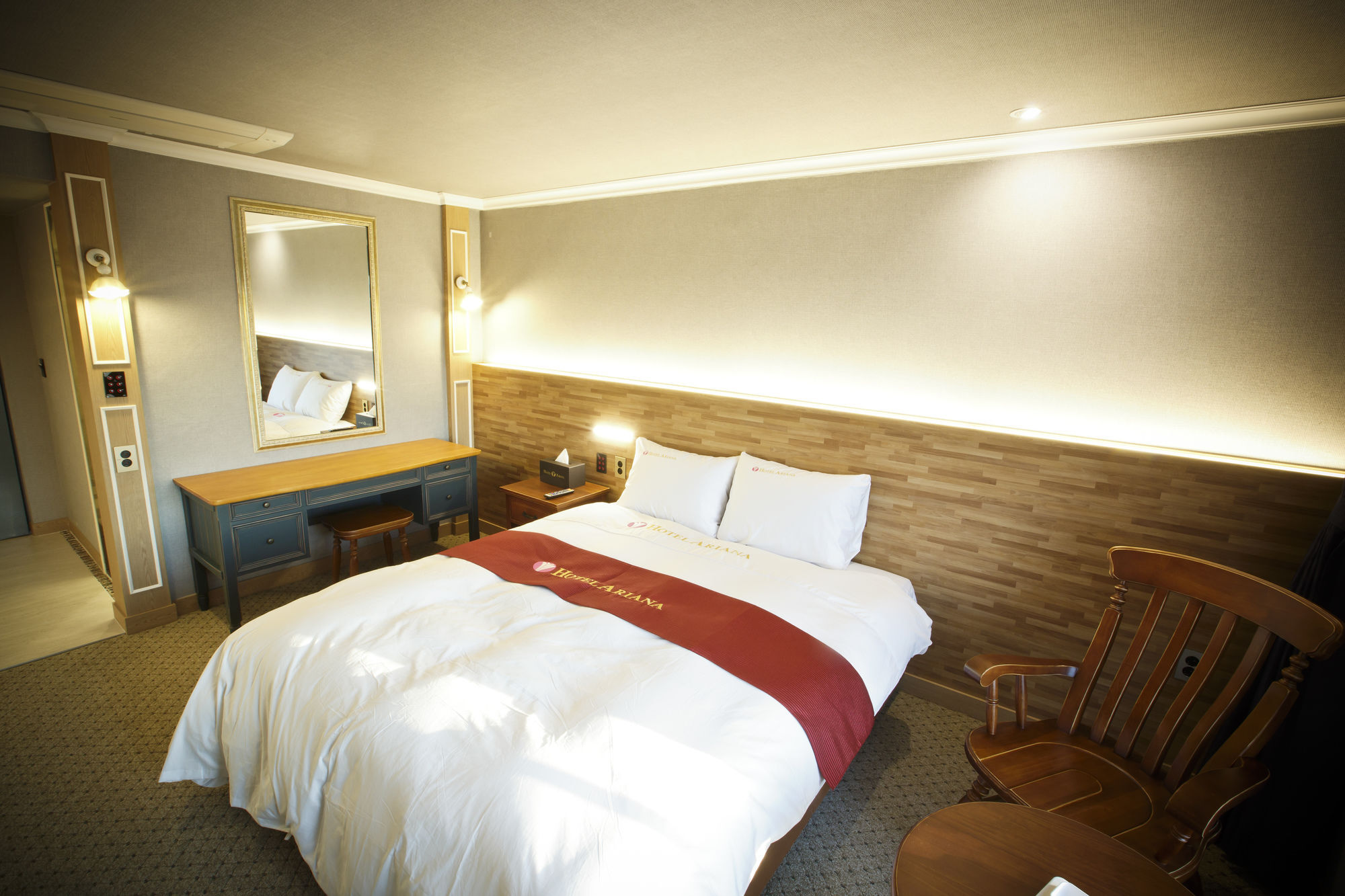 Ariana Hotel Tegu Kültér fotó